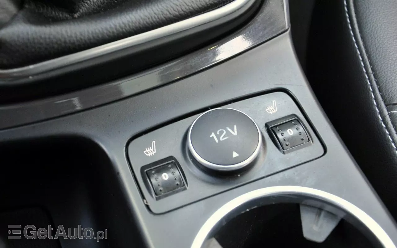 FORD Kuga 1.5 EcoBoost 2x4 Titanium