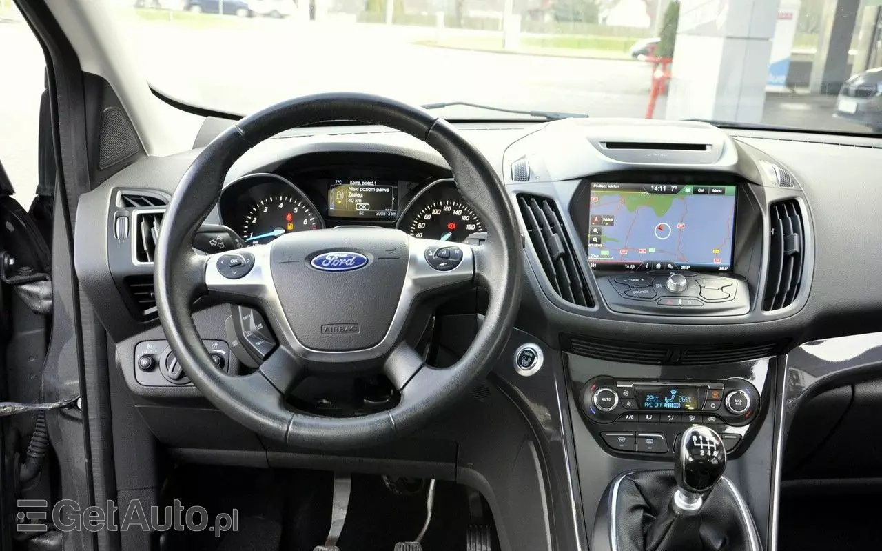 FORD Kuga 1.5 EcoBoost 2x4 Titanium