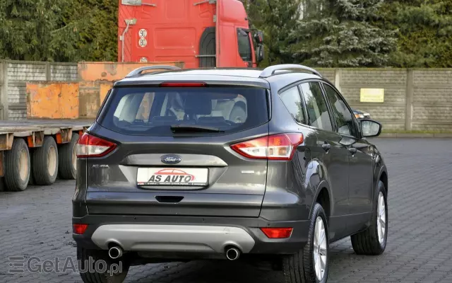 FORD Kuga 1.5 EcoBoost 2x4 Titanium