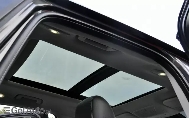 FORD Kuga 1.5 EcoBoost 2x4 Titanium