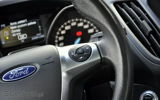 FORD Kuga 1.5 EcoBoost 2x4 Titanium