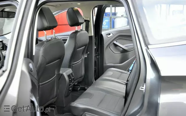 FORD Kuga 1.5 EcoBoost 2x4 Titanium