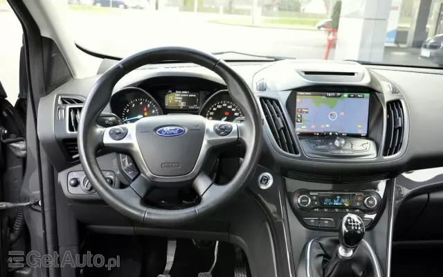 FORD Kuga 1.5 EcoBoost 2x4 Titanium