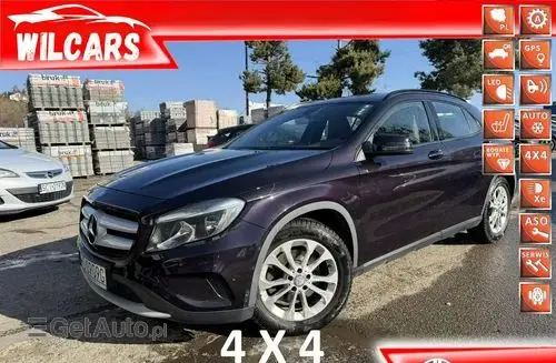 MERCEDES-BENZ GLA 