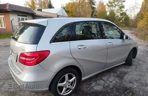 MERCEDES-BENZ Klasa B 