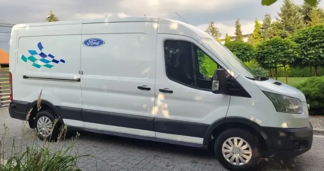 FORD TRANSIT 