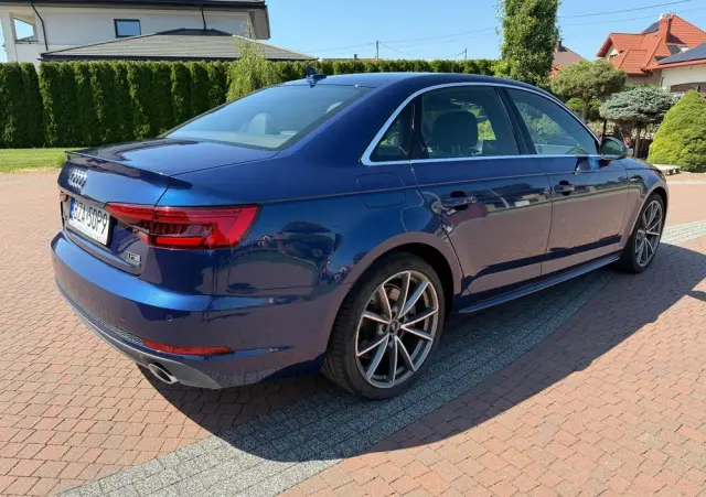 AUDI A4 Limousine 2.0 TFSI quattro S tronic sport