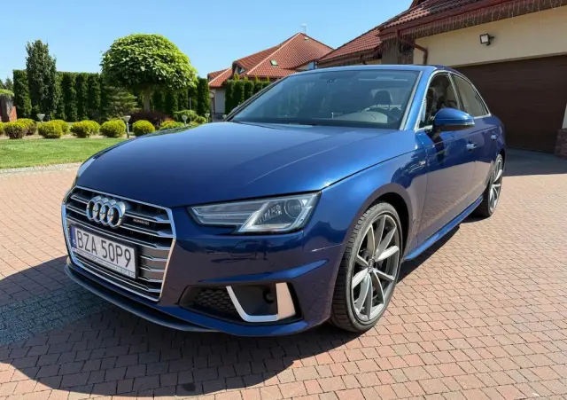 AUDI A4 Limousine 2.0 TFSI quattro S tronic sport
