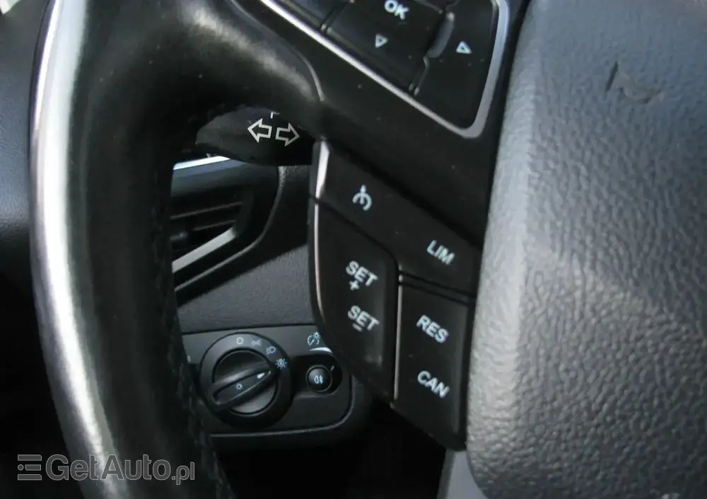 FORD C-MAX 1.5 TDCi Edition