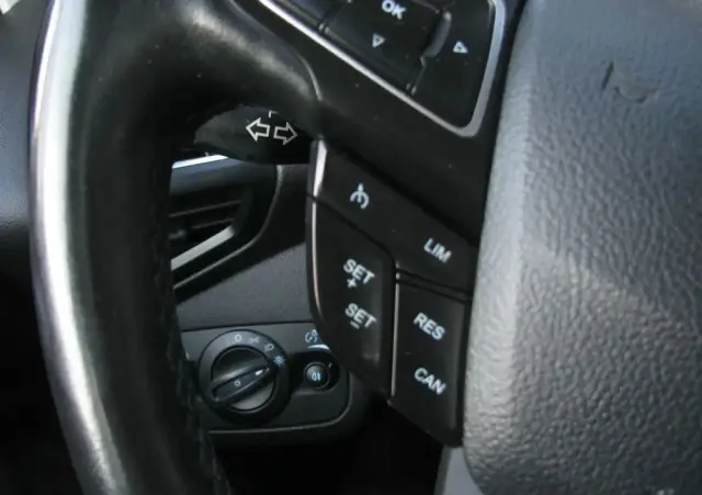 FORD C-MAX 1.5 TDCi Edition