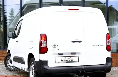 TOYOTA Proace City 