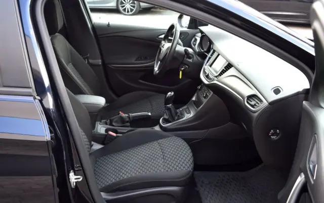 OPEL Astra 1.6 CDTI Enjoy S&S