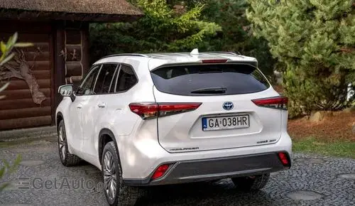 TOYOTA Highlander 