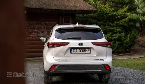 TOYOTA Highlander 