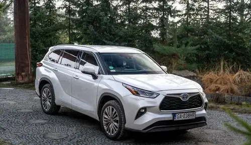 TOYOTA Highlander 