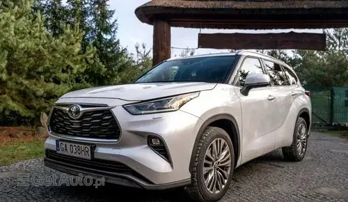 TOYOTA Highlander 