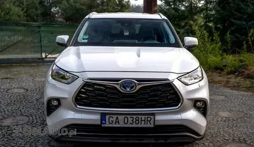 TOYOTA Highlander 