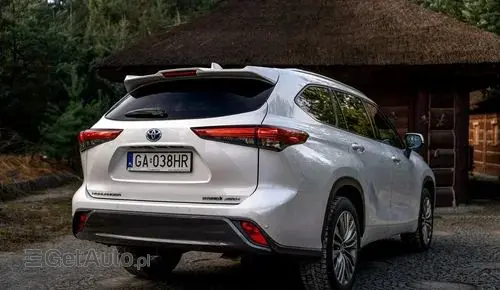 TOYOTA Highlander 