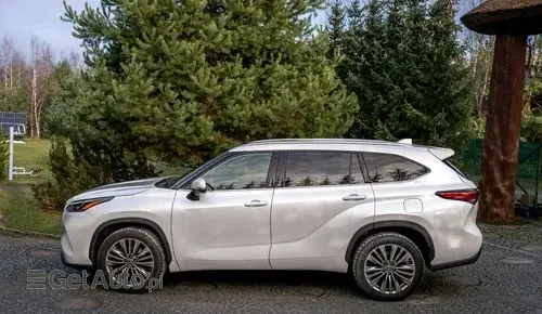 TOYOTA Highlander 