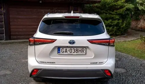 TOYOTA Highlander 