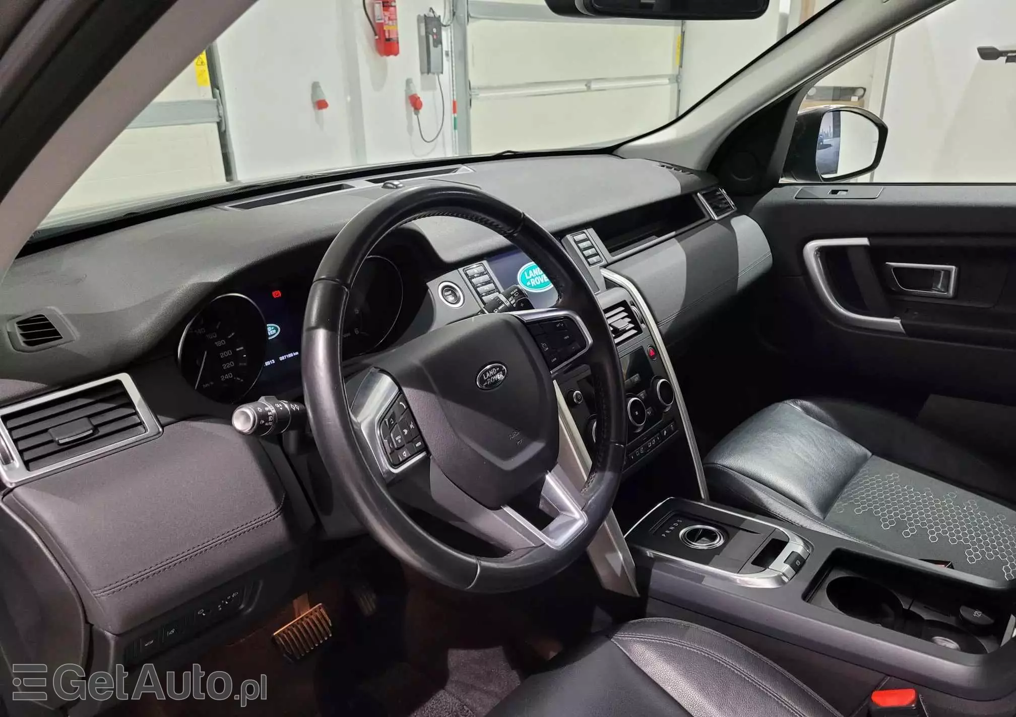 LAND ROVER Discovery Sport 2.0 TD4 Pure