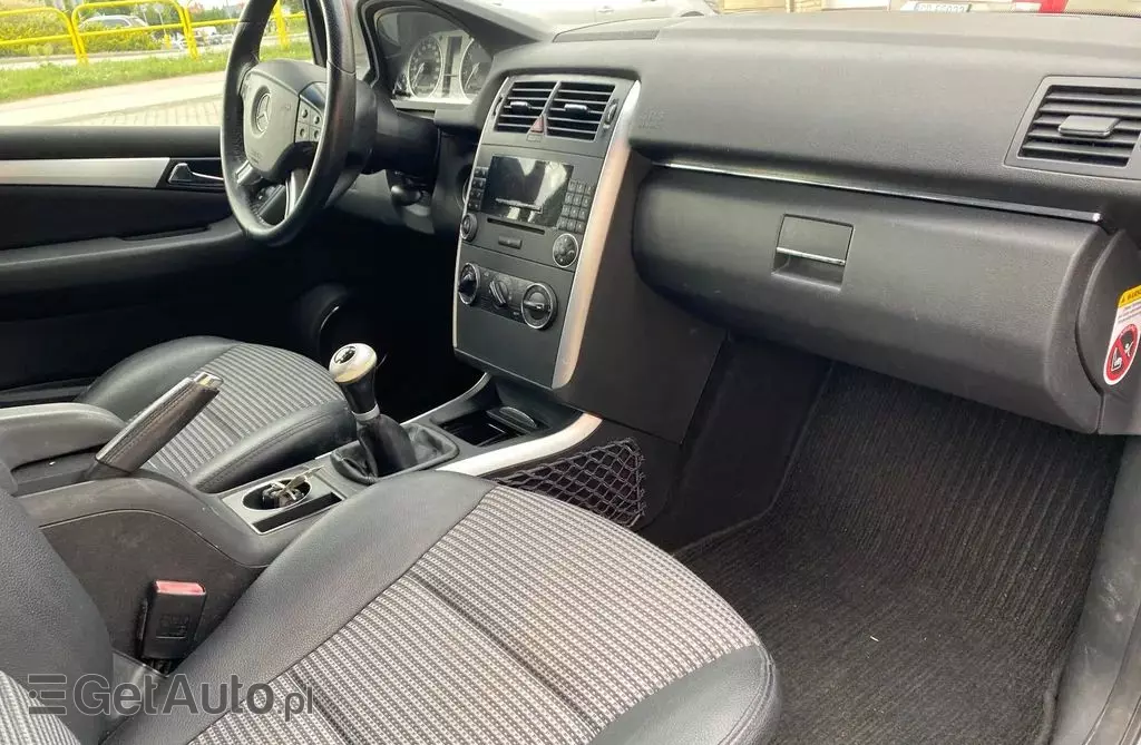 MERCEDES-BENZ Klasa B 