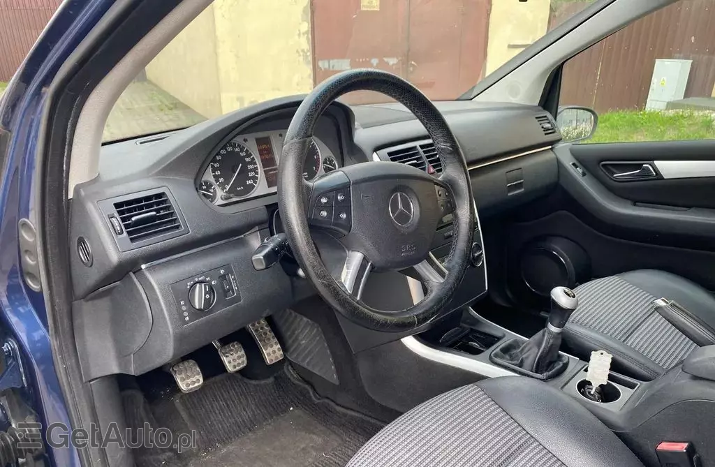 MERCEDES-BENZ Klasa B 