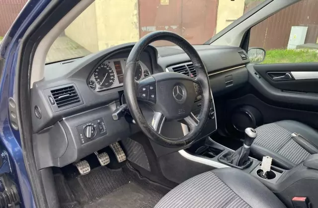 MERCEDES-BENZ Klasa B 