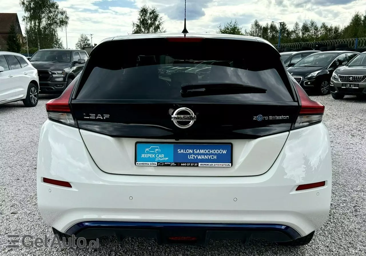 NISSAN Leaf 40kWh Tekna