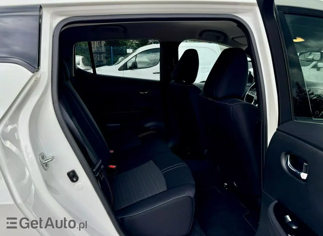 NISSAN Leaf 40kWh Tekna