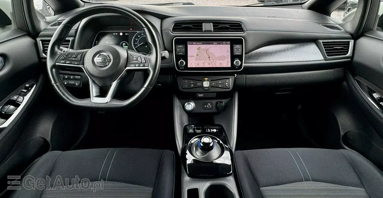 NISSAN Leaf 40kWh Tekna