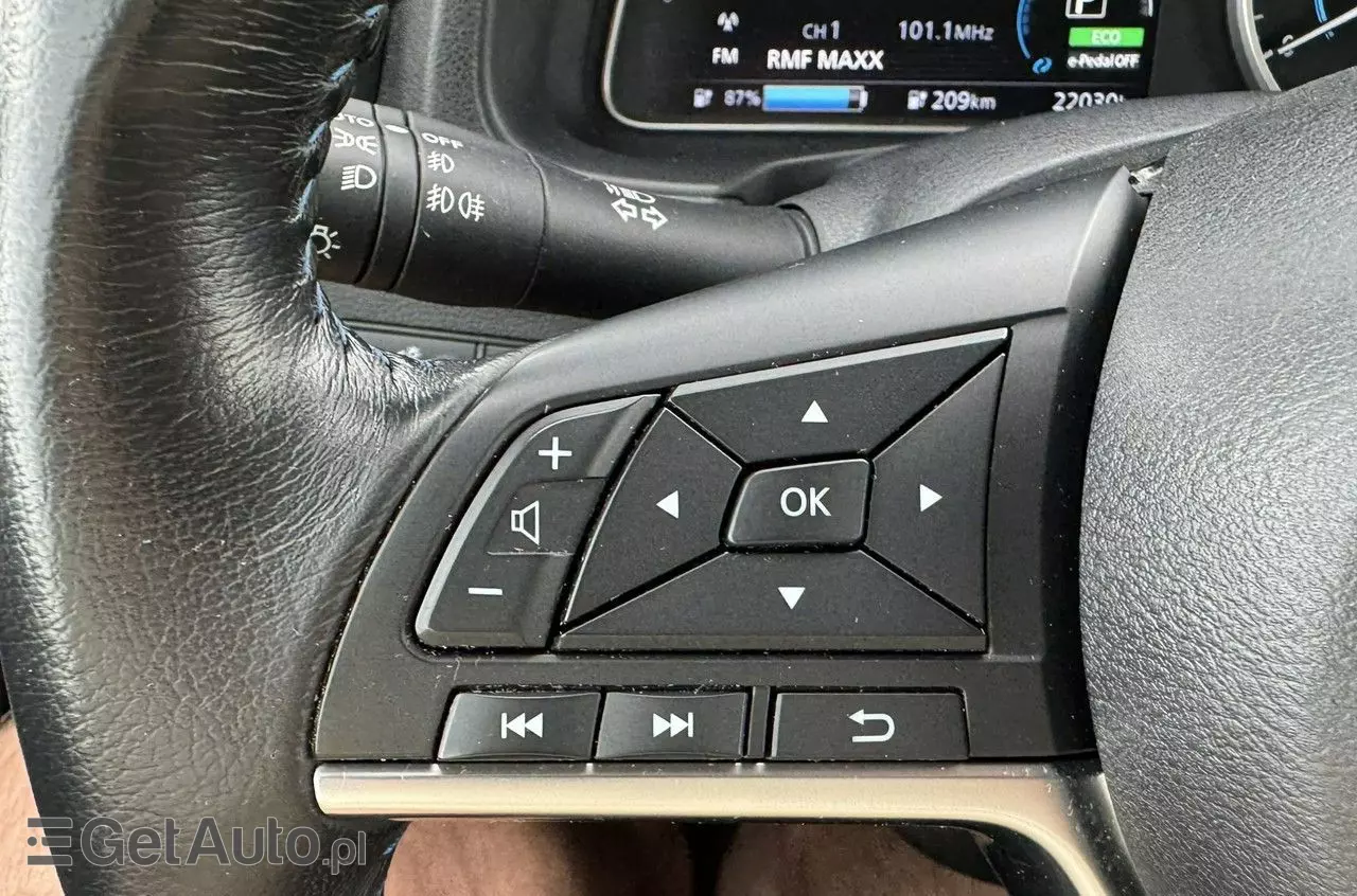 NISSAN Leaf 40kWh Tekna