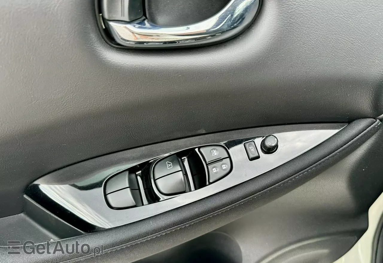 NISSAN Leaf 40kWh Tekna