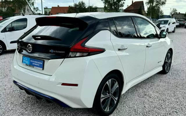 NISSAN Leaf 40kWh Tekna