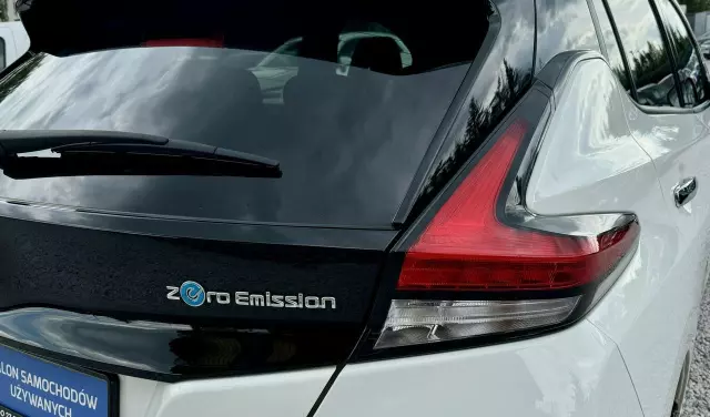 NISSAN Leaf 40kWh Tekna