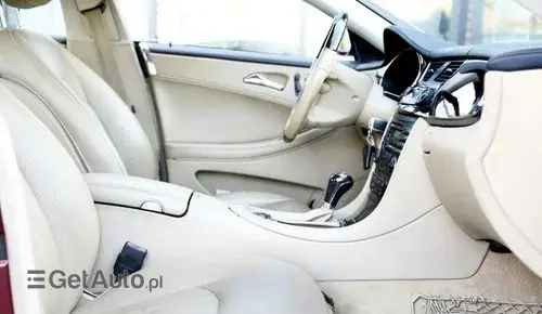 MERCEDES-BENZ CLS 