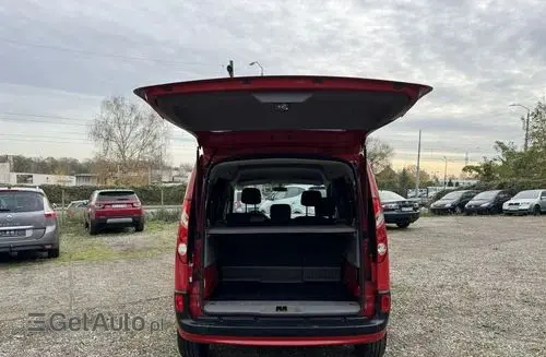 RENAULT Kangoo 
