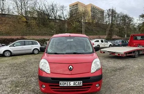 RENAULT Kangoo 