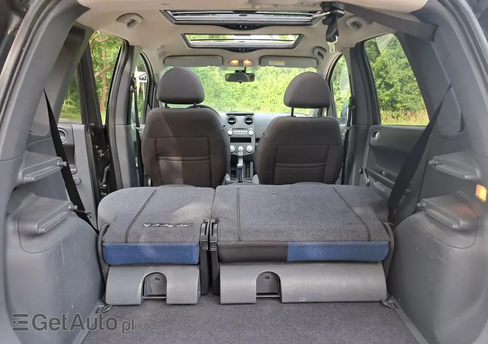 MITSUBISHI Colt 1.5 Invite Edition Gold