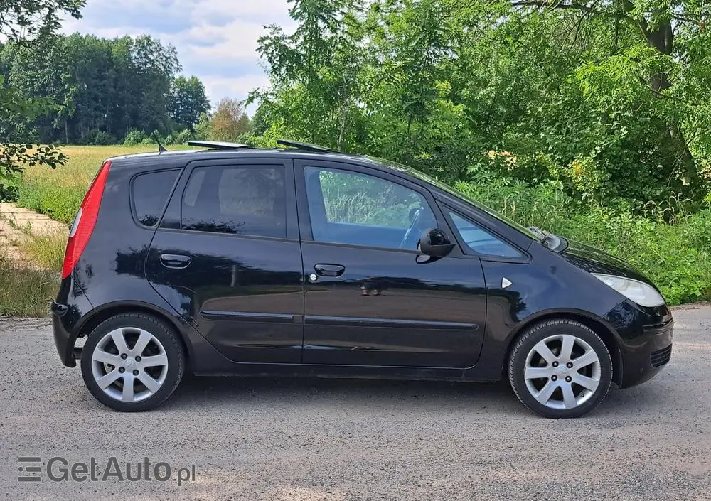 MITSUBISHI Colt 1.5 Invite Edition Gold
