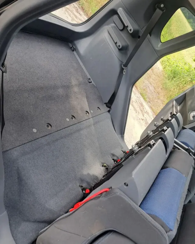 MITSUBISHI Colt 1.5 Invite Edition Gold