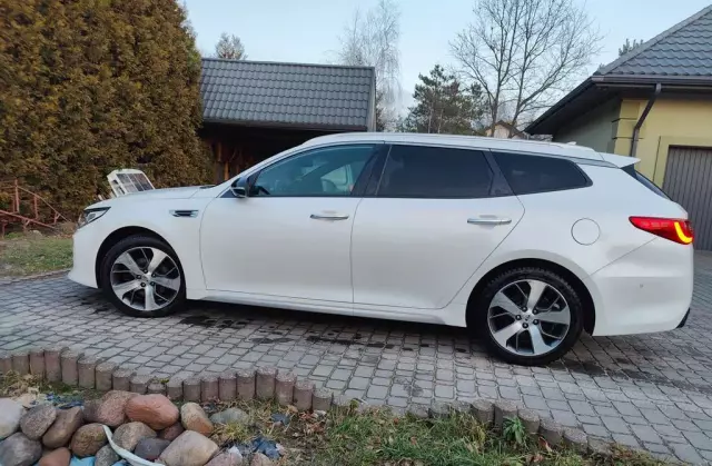 KIA Optima 