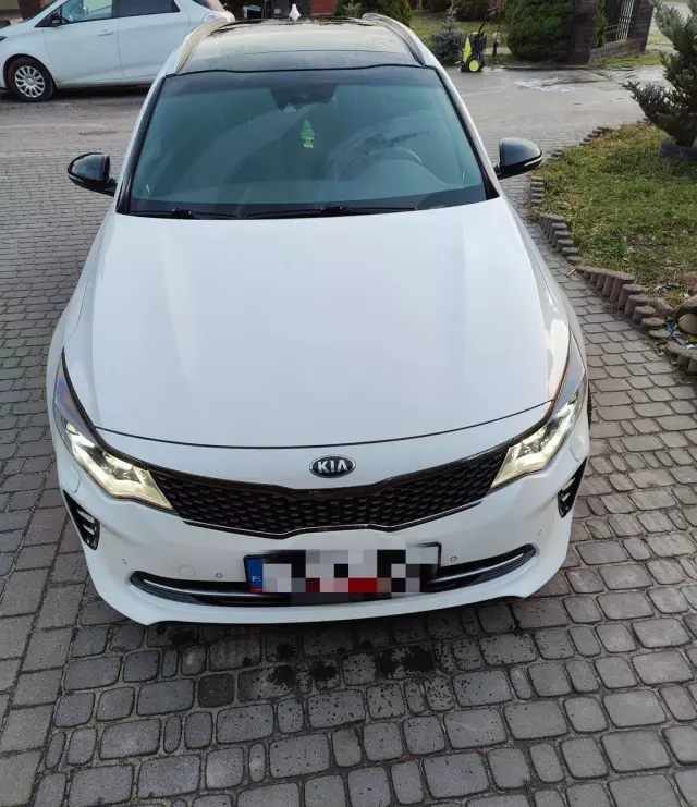 KIA Optima 