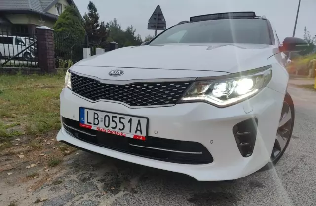 KIA Optima 