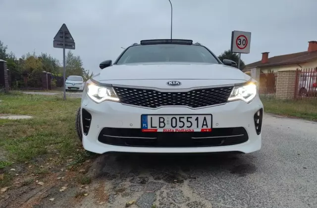 KIA Optima 