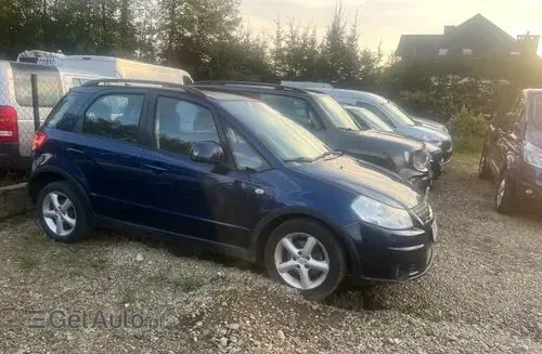SUZUKI SX4 