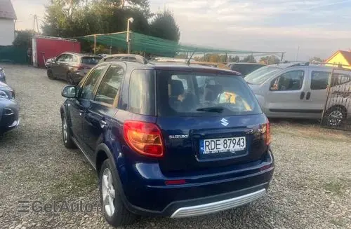 SUZUKI SX4 