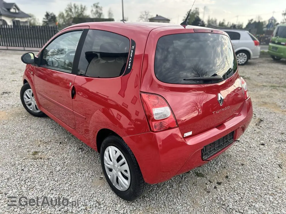 RENAULT Twingo 