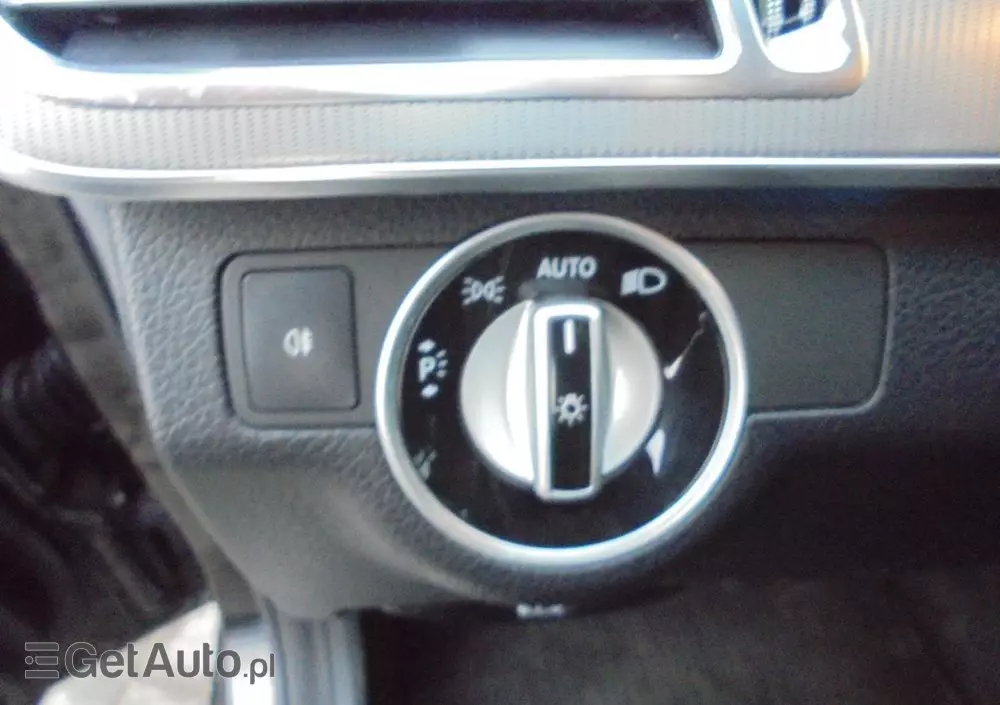 MERCEDES-BENZ Klasa E 220 BlueTEC BlueEFFICIENCY Edition 9G-TRONIC Avantgarde