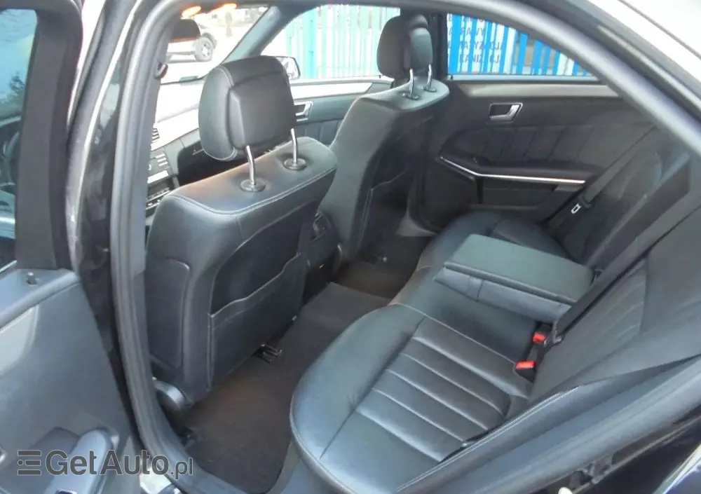 MERCEDES-BENZ Klasa E 220 BlueTEC BlueEFFICIENCY Edition 9G-TRONIC Avantgarde
